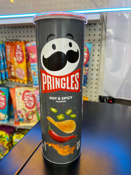 Pringle’s Hot & Spicy