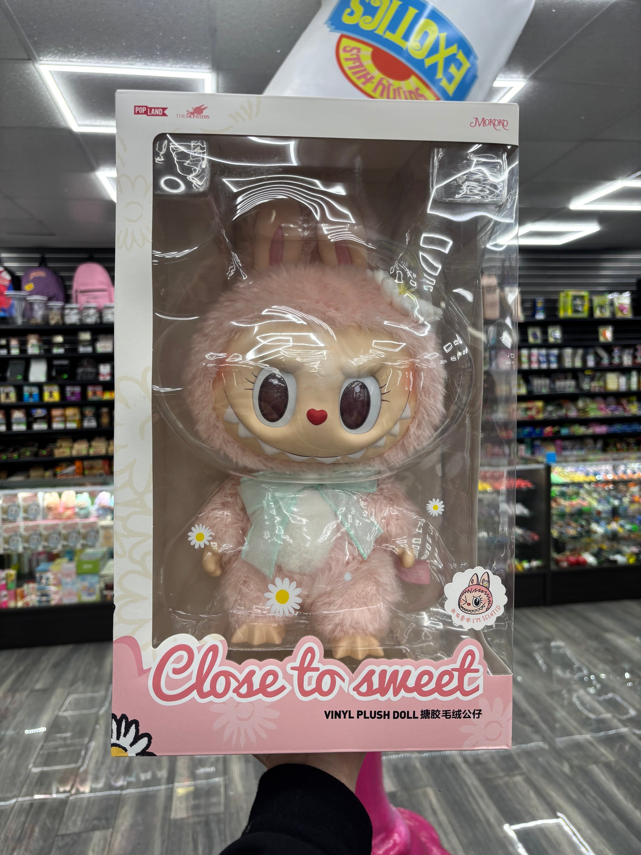 訳あり1点のみ美品です。Mokoko Close to Sweet Labubu Labubu Mokoko Close To Sweet – Sunny Hills Exotics